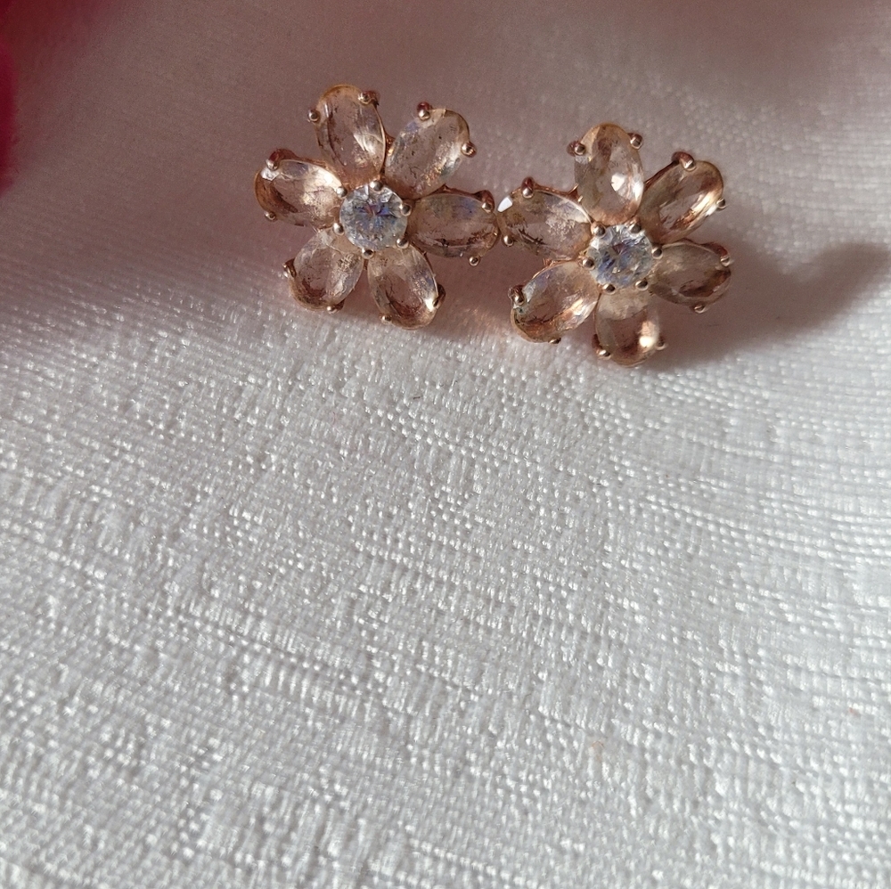 Flower earings